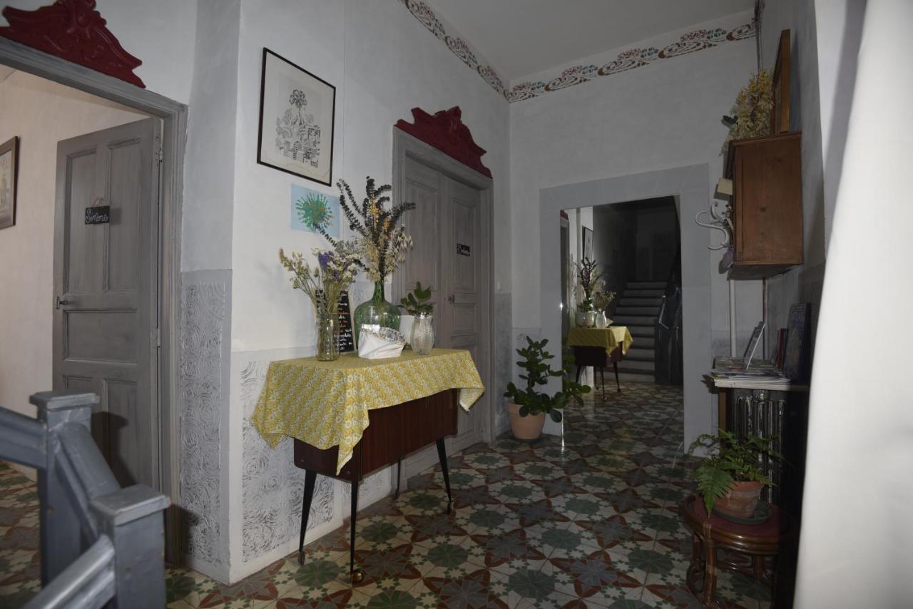 Maison Momes Bize-Minervois Exteriör bild